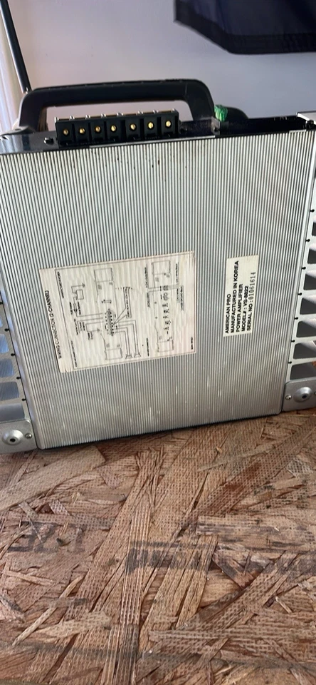 Amplificador American Pro Bass Machine 600W Número de pieza US-8833 ¡Con envío gratuito! Foto 2 de 4