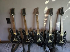 (5) Guitar Hero Live Wireless Guitar Controller 000654 No Dongles