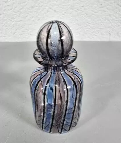 Vintage petite blown glass perfume bottle with stripe detail 3" Tall - Picture 2 of 8