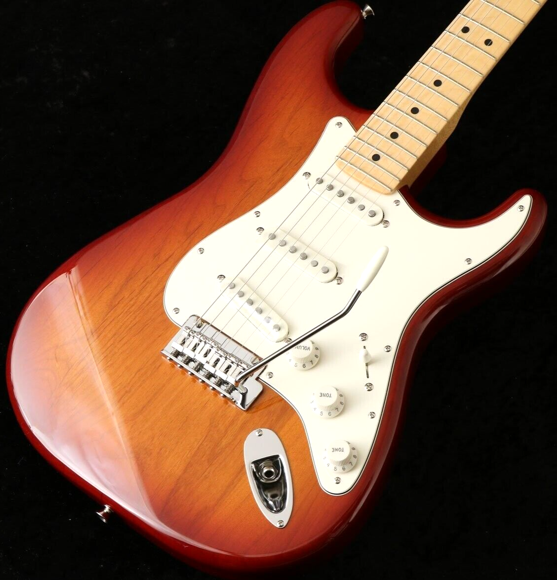 ギター Fender Made In Japan Hybrid Stratocaster Fender Made in Japan Hybrid II Stratocaster (Forest Blue