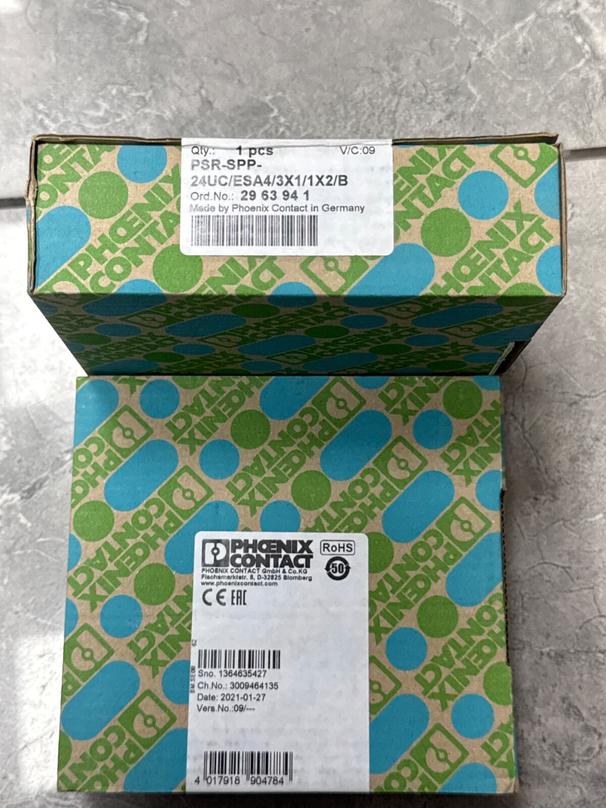 Phoenix 2963941 PSR-SPP-24UC/ESA4/3X1/1X2/B Safety Relay 24V AC/DC CUSTOMS INCUL