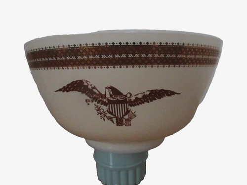 Vintage Pyrex Federal Eagle Bowl #467-B 1967/68 1 1/2 Qt.