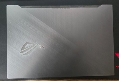 ASUS ROG Strix SCAR II GL704GW 17,3'' 144Hz i7-8750H RTX 2070 16GB