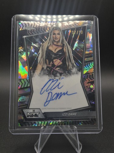 Izzi Dame #NXT-IZZ 2026 Topps Chrome Sapphire WWE NXT Autograph card