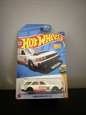 hot wheels nissan maxima drift car - white