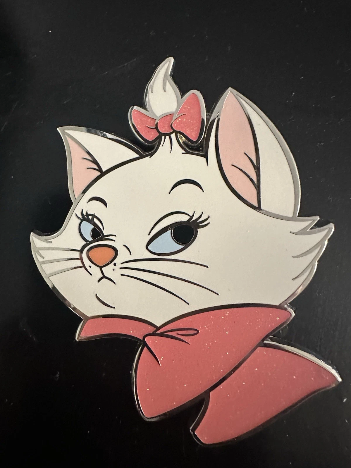 Disney Pink A La Mode PALM Face Expressions Marie Side Eye Aristocats LE 300 Pin