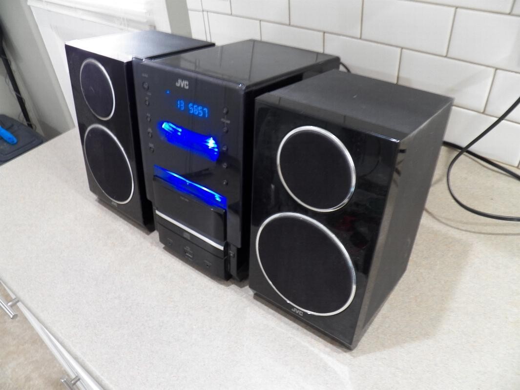 JVC CA-UXLP55B CD FM Digital Radio USB Audio In - Mini Shelf