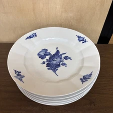 Set of 5 Royal Copenhagen Blue Flowers Ribbed Dinner Plates 10/8549