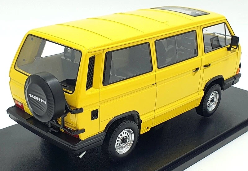 KK Scale 1/18 Scale Diecast KKDC180961 - VW Bus T3 Syncro 1987 - Yellow - Photo 2/4