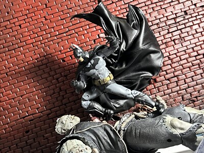 DC Multiverse Arkham City Batman Wired Cape *CAPE ONLY*