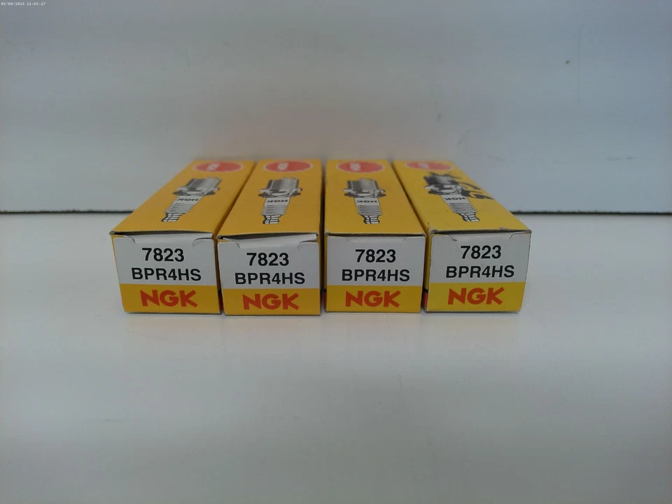NGK BPR4HS / 7823 spark plug  pack of 4 each outboard marine boat - Image 4 of 4