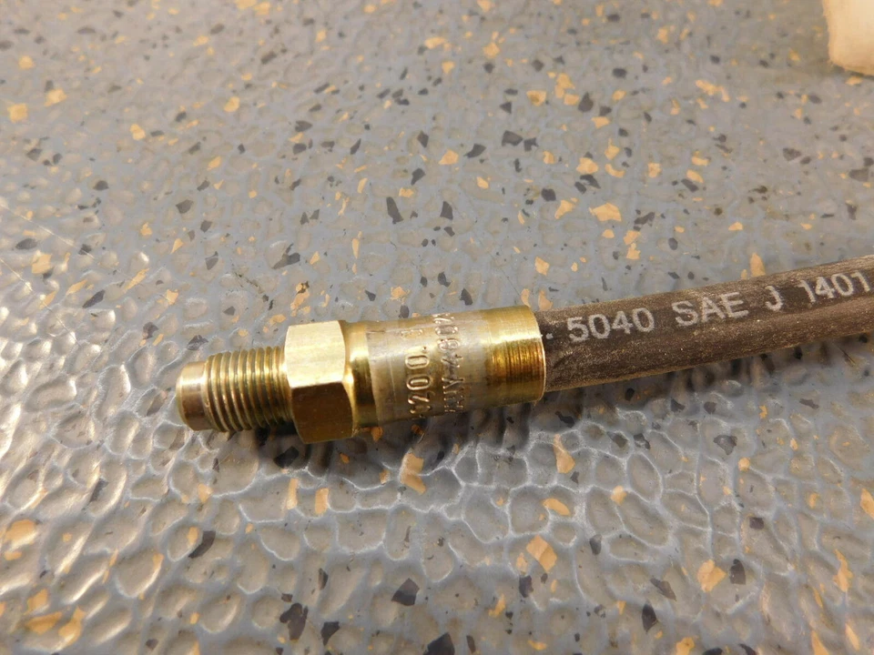 Manguera freno trasero izquierdo bmw 2500 2800 bavaria 3.0 320i 1969-1981 Foto 3 de 4