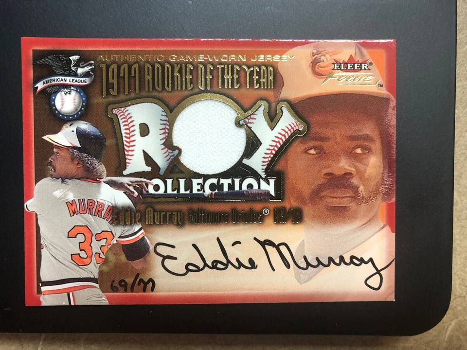 2001 Fleer Focus Eddie Murray en tarjeta autógrafo y camiseta Gu "1977 Roy" #'d 69/77 Foto 4 de 4