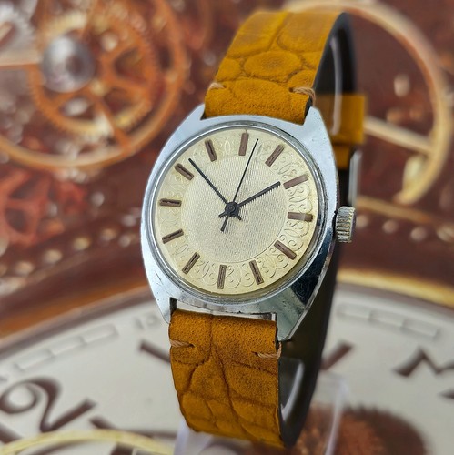 Vintage Watch USSR RAKETA 2609.НА Yellow Dial Rare SOVIET Wristwatch 19 Jewels - Picture 6 of 24