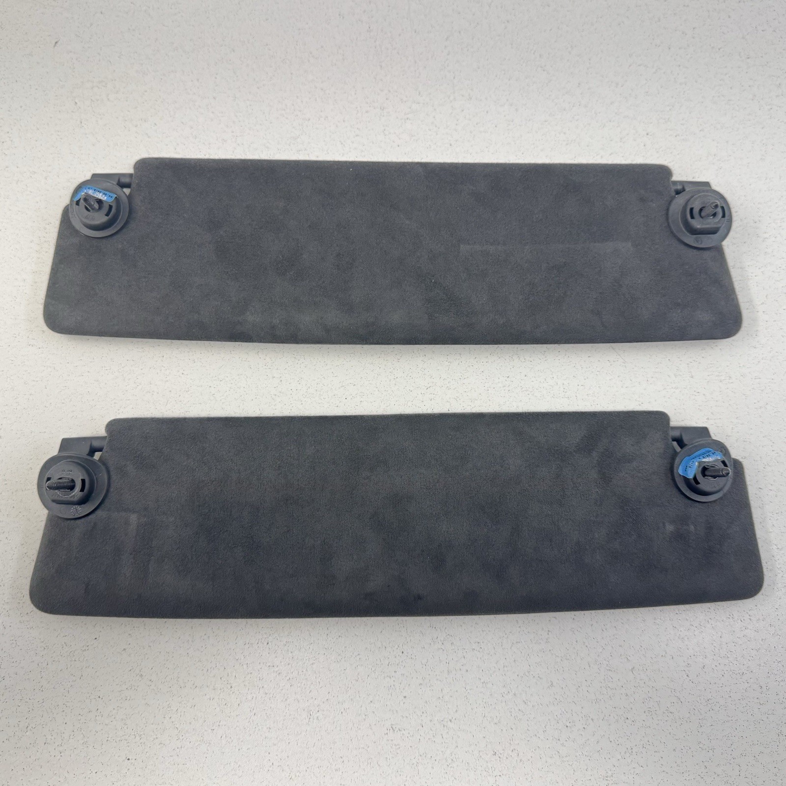 17-23 Audi R8 Sunvisor Sun Visor Shade Pair Left & Right Suede Black OEM