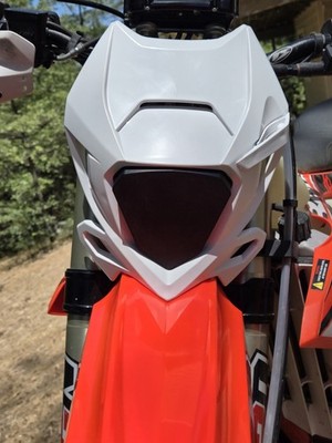 2020+ Beta RR / RRS / Xtrainer Headlight Delete / Blank / Race plate