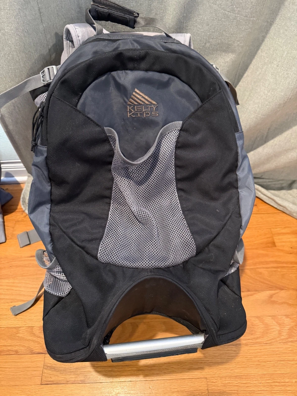 Kelty Kids Transit 3.0 Child Carrier Hiking 18 in Black and Grey