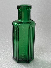 61038 Old Vintage Antique Glass Poison Bottle Green Hexagonal NTB SMALL