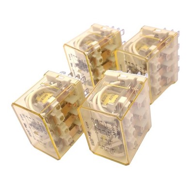 Lot of 4 IDEC RH4B-UDC24V Relays, 4PDT 14-Pin Blade, 10A Max, 24VDC Coil