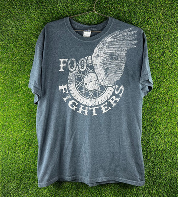 Foo Fighters Shirt Large L 2010 Winged Wheel Motorcycle Dave Grohl Rock Band