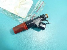 Injecteur Volvo 242