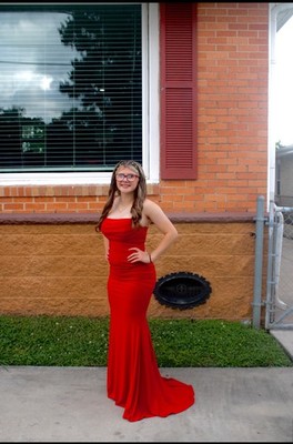 Red prom dress, size XS CAN FIT SMALL!! worn once fits really good and  beautiful | eBay