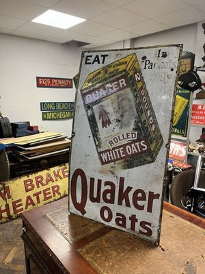 Vintage Original seltenes großes Ohio USA Quäker gerollter weißer Hafer Emailschild 42 x 24 Zoll