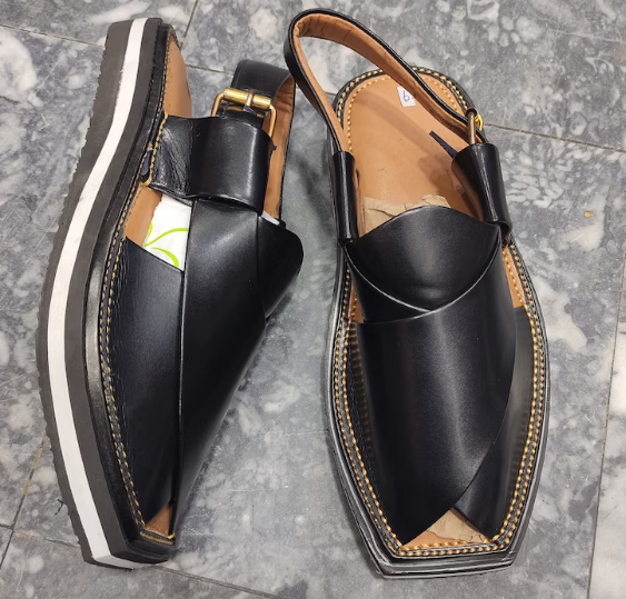 Bespoke Handmade Premium Quality Peshawari Chappal Pure  display picture 2