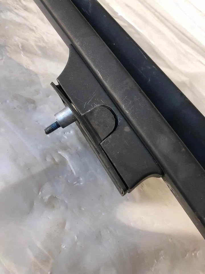 Barra portaequipajes portaequipajes BMW X5 2005 lado izquierdo del conductor y lado derecho del pasajero Foto 3 de 4