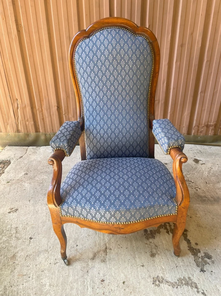 Fauteuil Voltaire ancien en bon état du 19ème siècle, noyer et 4 positions. - Photo 3/4
