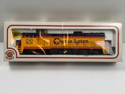 BACHMANN - Locomotive BQ 23-7 DIESEL CHESSIE Ref. 41-650-09 - Photo 1/4