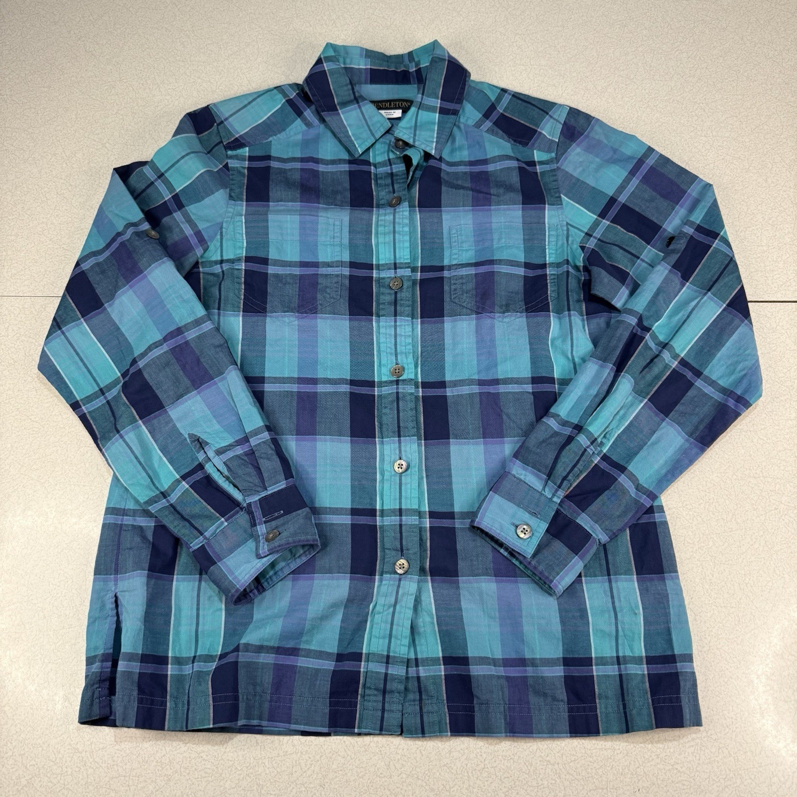 Pendleton Men’s Long Sleeve Collared Button Up - … - image 1
