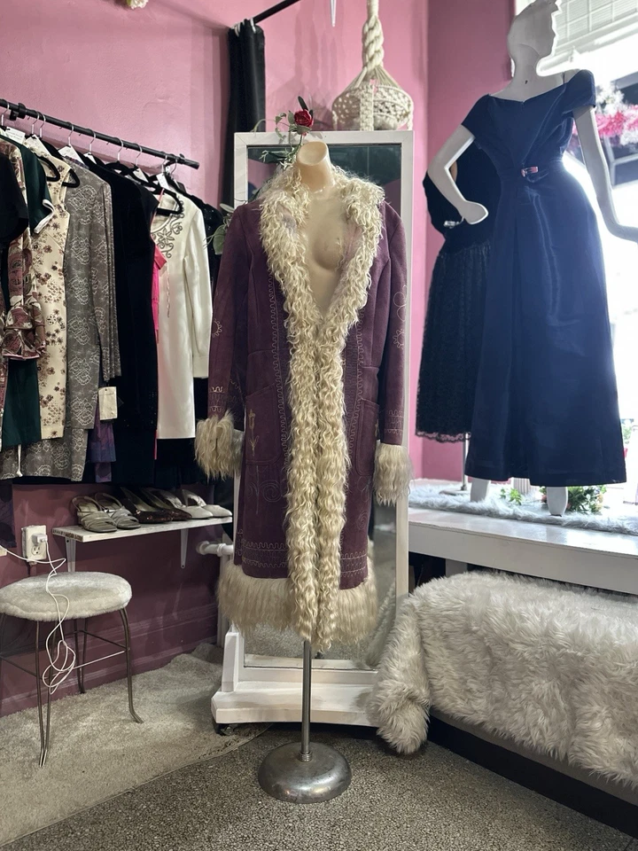 Vintage 70s Penny Lane Afghan Sherpa Coat Embroidered Hippy As Is XS/S/M - Image 2 of 4