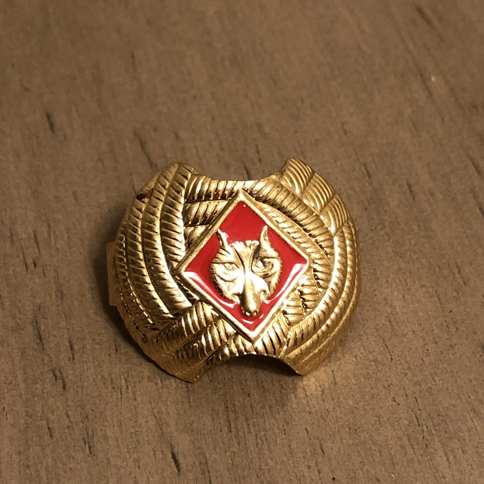 Capa de nó de gravata vintage - Design de cabeça de lobo tom dourado - Imagem 2 de 4