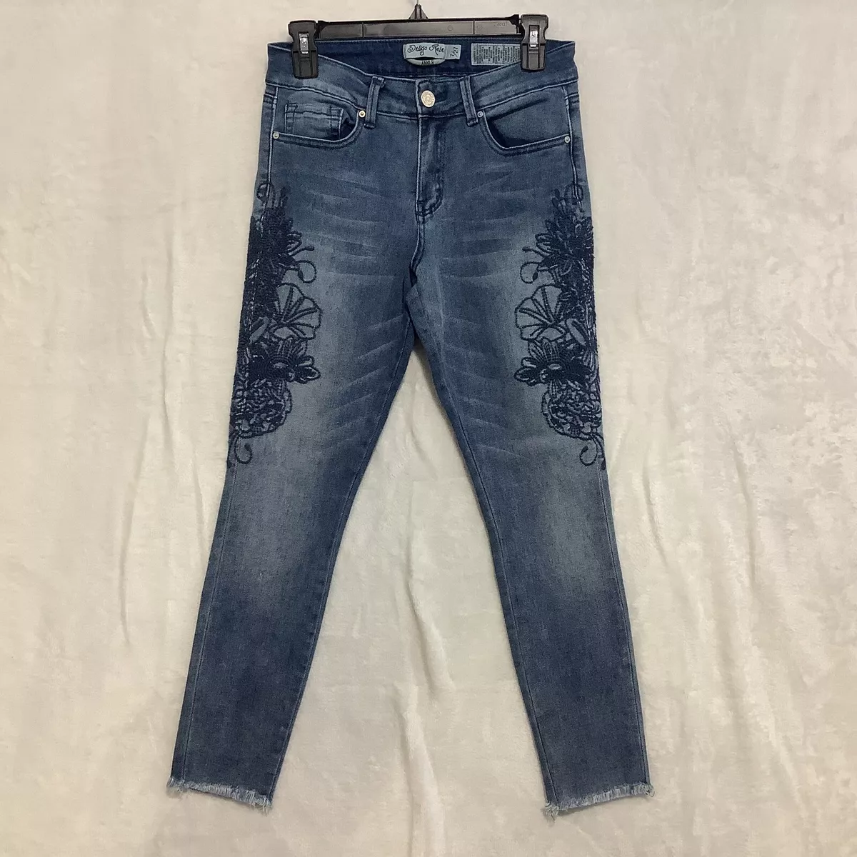 Indigo Rein Jeans Womens 7 27 Blue Ankle Embroidered Floral