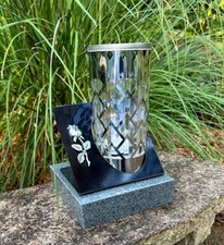 Edelstahl Grablaterne Vase Grablampe Grableuchte Grablicht Sockel Granit Schwarz