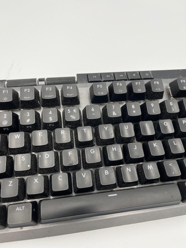 Cooler Master CK550 V2 Gaming Mechanical Keyboard with RGB (PLEASE READ) - Picture 3 of 8
