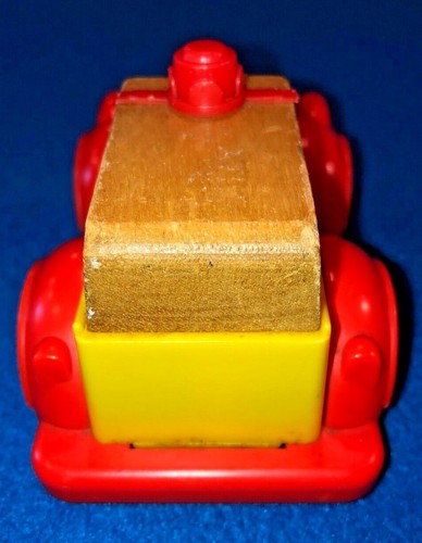 Mattel Preschool Power Putt Putt Fire Engine Rescue Vehicle Wood Plastic 1975 - Picture 4 of 10