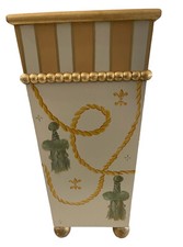 Hand Painted Tole Wright's Collection Vintage Wastebasket