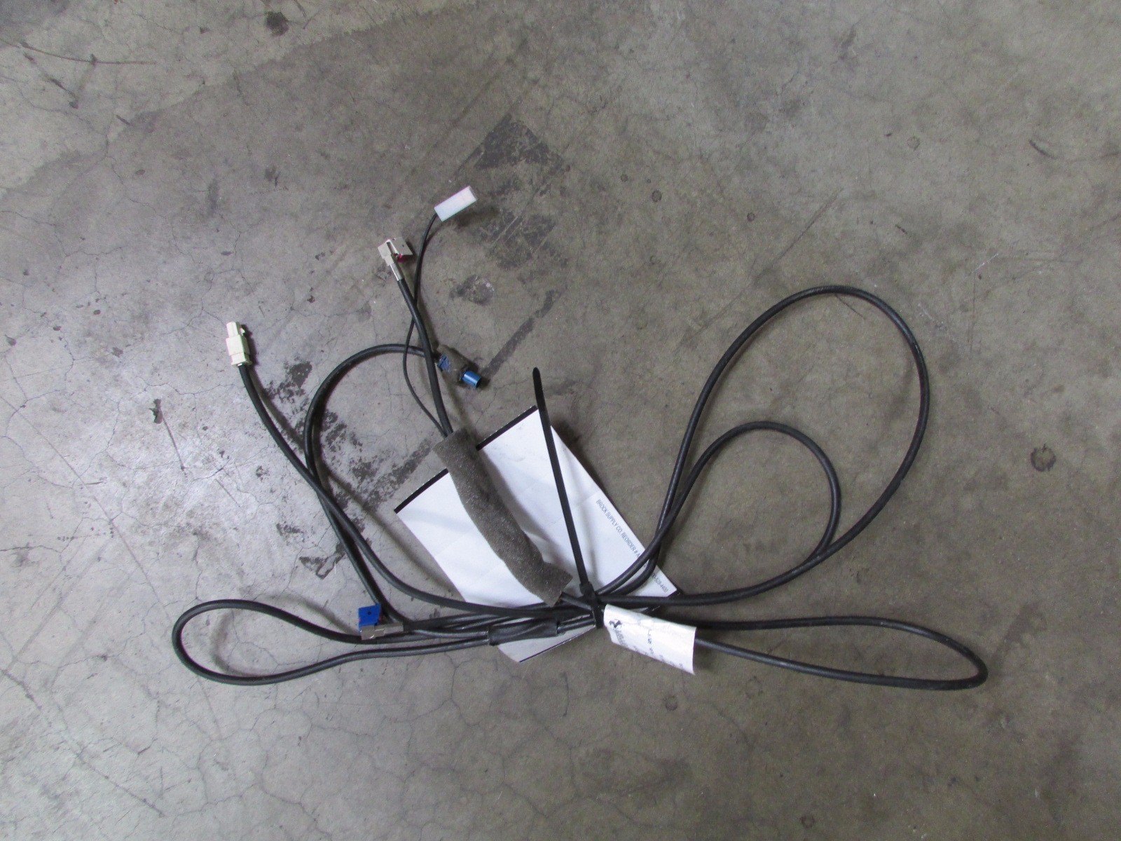 Ferrari 458 Italia, Phantom Box Radio Cable Wire Harness, Used, P/N 253014
