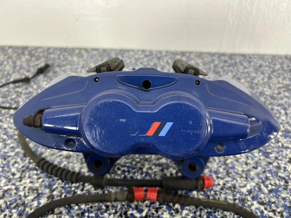 Pinzas de freno BMW 440i Brembo 2018 (x3) izquierda y derecha trasera/izquierda delantera 828 Foto 4 de 4