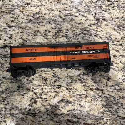O Scale Trains Lionel Great Northern Reefer 19505