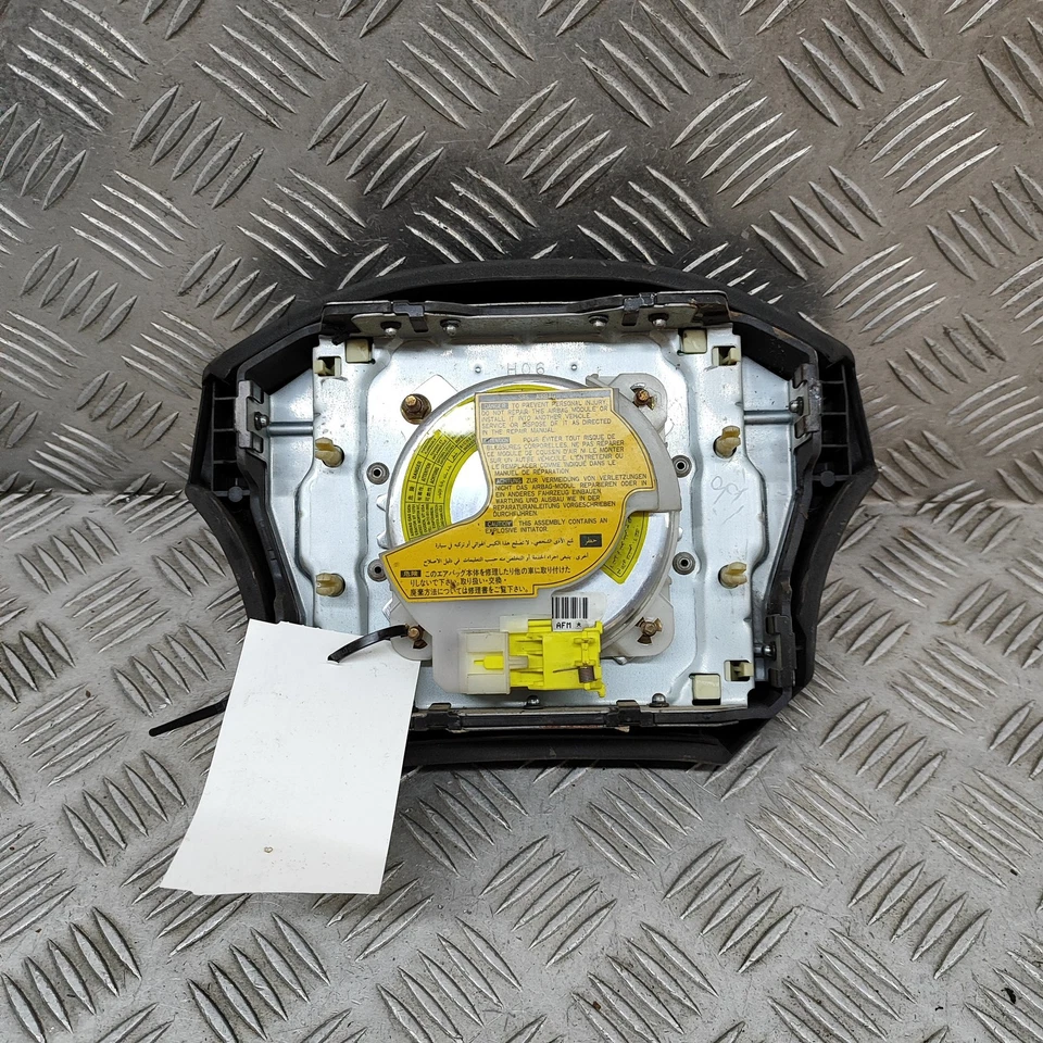 Toyota Land Cruiser 90 J9 Sac de sécurité du volant SRS 45130-60180-B0 30317875 - Image 2 of 4