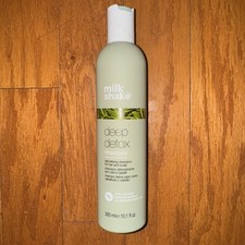 Image of Milk Shake Deep Detox Cleansing Hair Shampoo 300 ml./10.1 fl.oz.