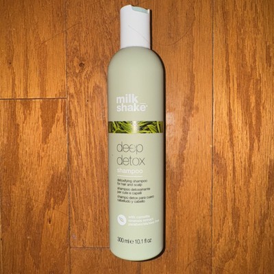 Milk Shake Deep Detox Cleansing Hair Shampoo 300 ml./10.1 fl.oz.