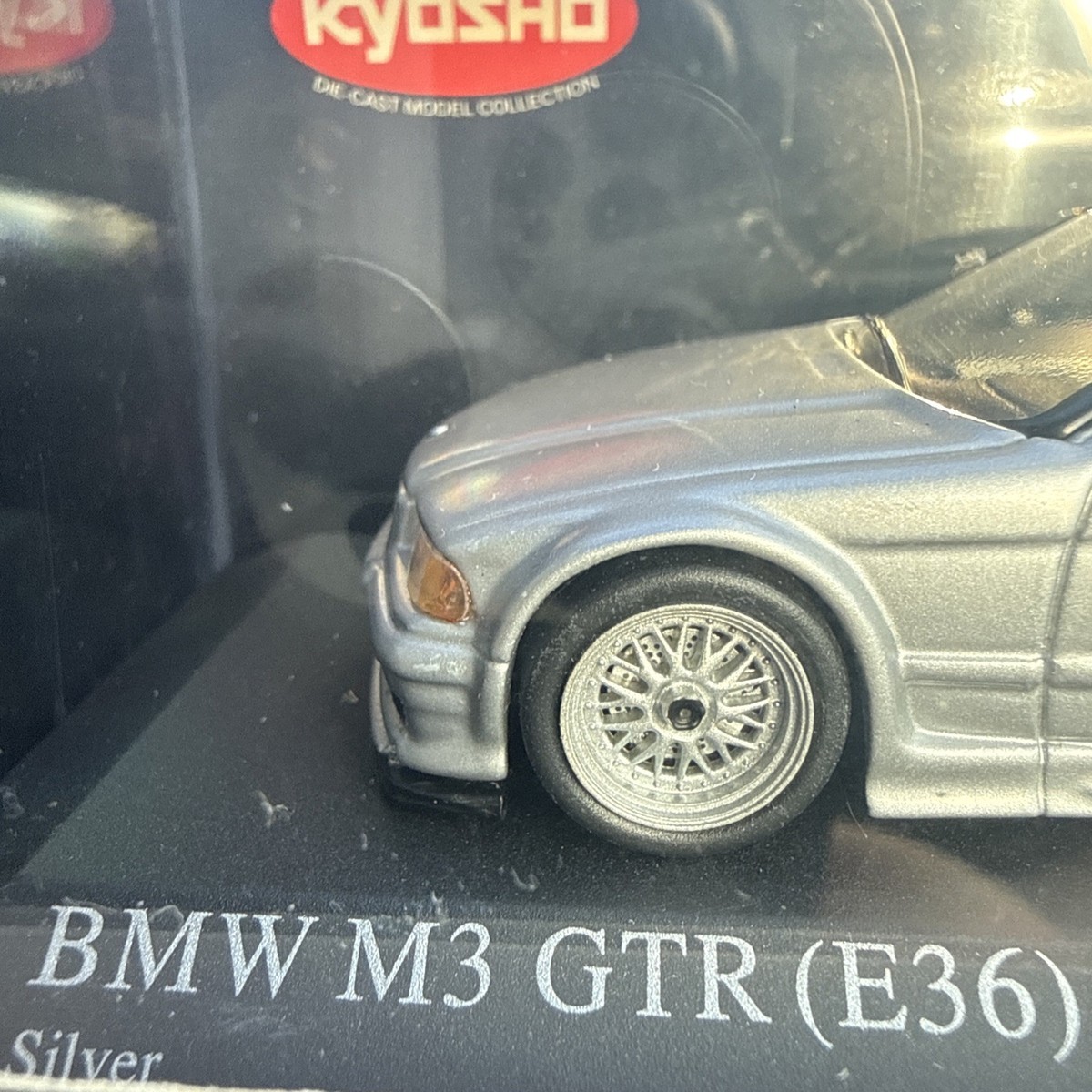 MiniChamps 1/43 BMW M3 E36 GTR 1993 White Diecast Scale Model Car