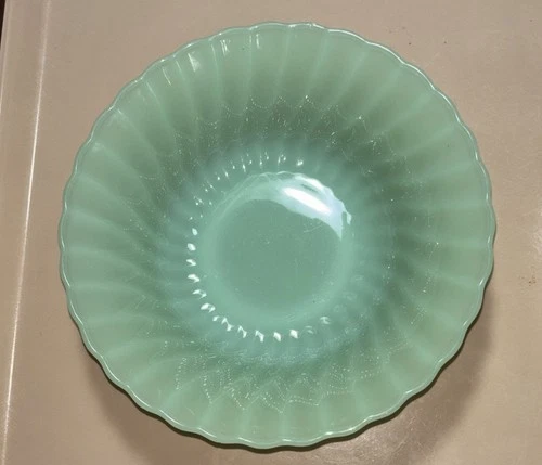 Fire King Jadite Jade-Ite Shell Swirl Vegetable Serving Bowl 8.5"Anchor Hocking