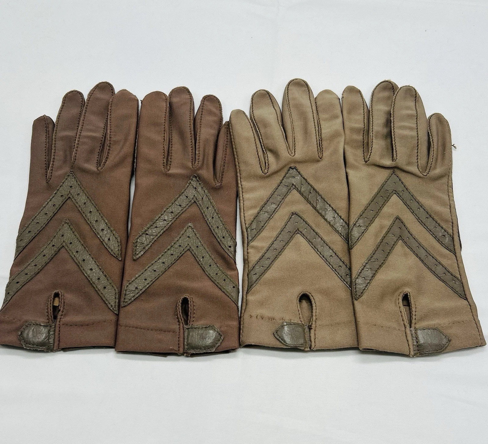 Vintage ISOTONER Driving Gloves Nylon/Spandex -Brown & Tan - One Size, TWO Pairs
