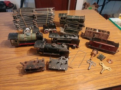 Märklin Spur 0/1 Konvolut Ersatzteilspender / Bastlerware