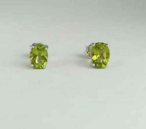 5x7mm Oval Created Peridot Women's Solitaire Stud Earing 925 Sterling Silver - Picture 1 of 4